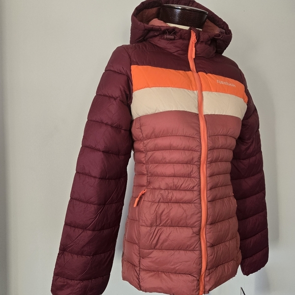 Reebok NEW WITH TAGS  Women's Burgundy and Orange Puffer Jacket. Size Small - Picture 2 of 15